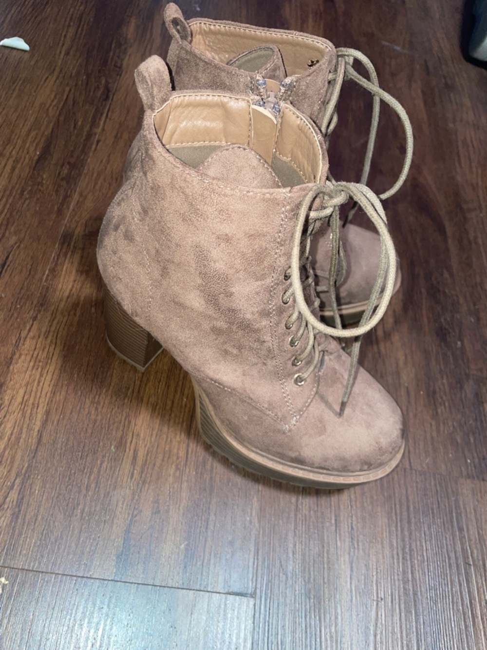 Women's Lace-Up Suede Platform Ankle Boots - Taupe